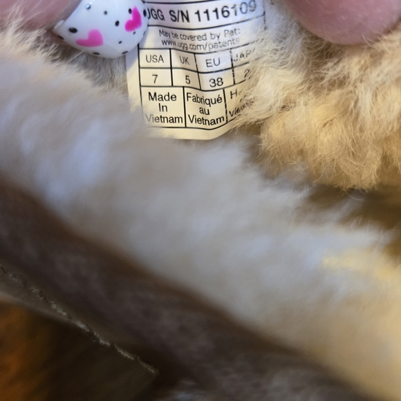 UGG Womens Classic Ultra Mini Boots - Picture 9 of 11